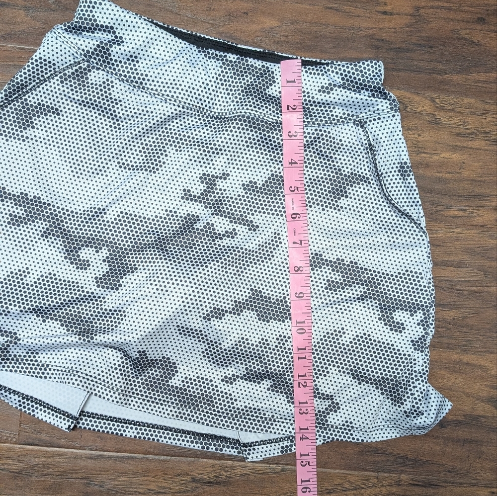 Athletic Skort Pixelated Camo Print White, Gray, and Black - Picture 7 of 7